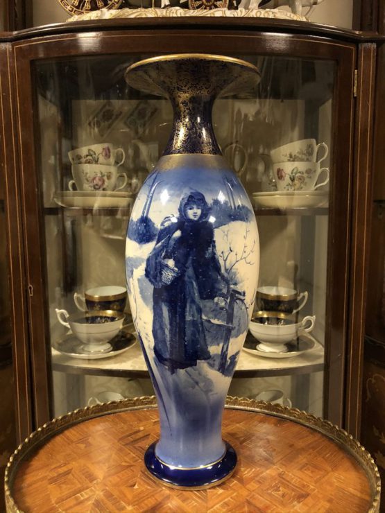 Ваза Royal Doulton