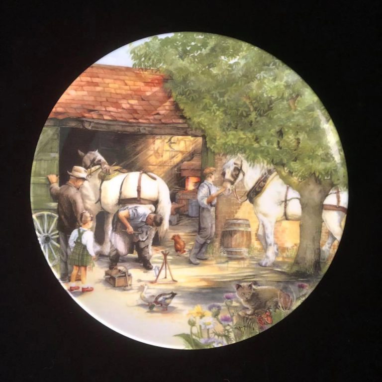 Комплект тарелок "Old Country Crafts" Royal Doulton