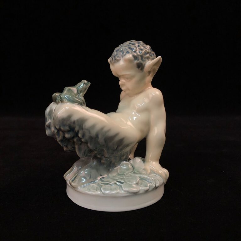 Статуэтка "Фавн с лягушкой" / "Faun with Frog" Royal Copenhagen